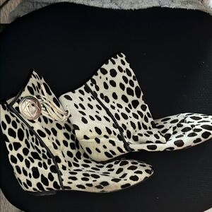 Black and White Women's Leopard Print Ankle Boots